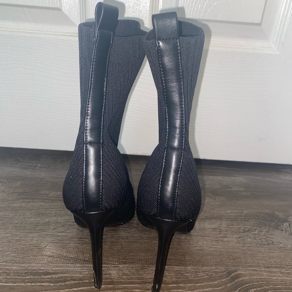 STEVE MADDEN Black Booties Size 10 - Picture 2 of 5